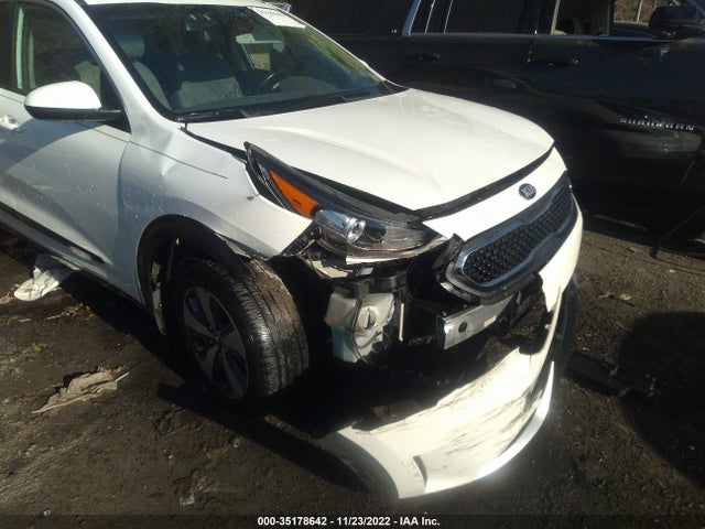 2017 Kia Niro, VIN: KNDCB3LC6H5085052