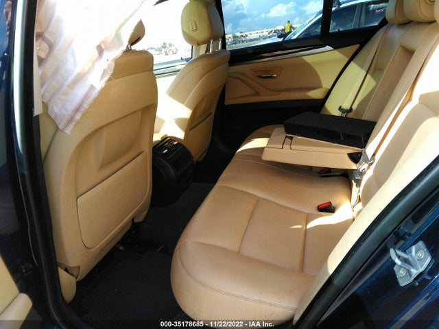 BMW 5 Series 528i 2016 WBA5A5C55GD529063 Image 8