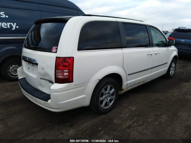 2A4RR5D15AR422604 Chrysler Town & Country Touring