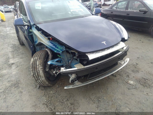 Tesla Model Y Long Range 2022 7SAYGAEE9NF400658 Image 11