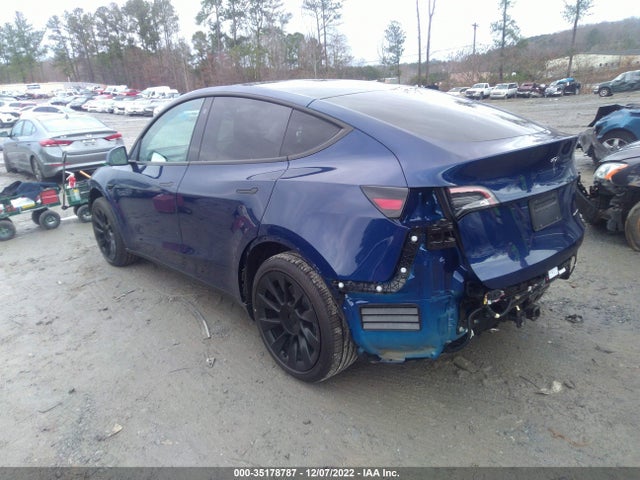 Tesla Model Y Long Range 2022 7SAYGAEE9NF400658 Image 3