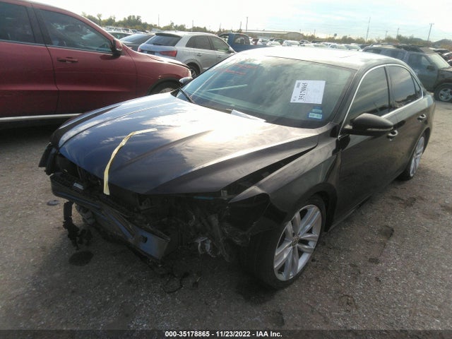 2018 Volkswagen Passat, VIN: 1VWBA7A36JC013307