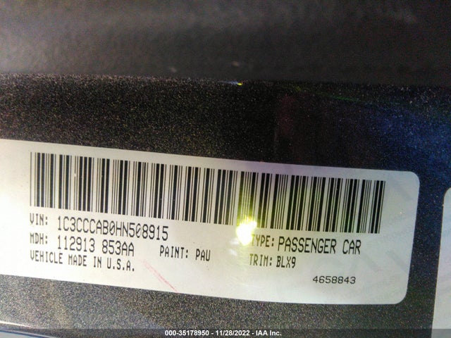 Chrysler 200 Limited Platinum 2017 1C3CCCAB0HN508915 Image 9