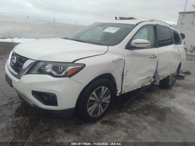 2017 Nissan Pathfinder, VIN: 5N1DR2MM4HC616452