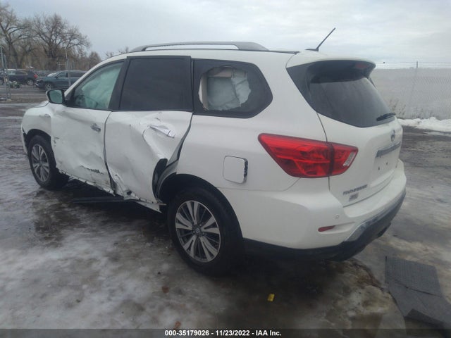 2017 Nissan Pathfinder, VIN: 5N1DR2MM4HC616452