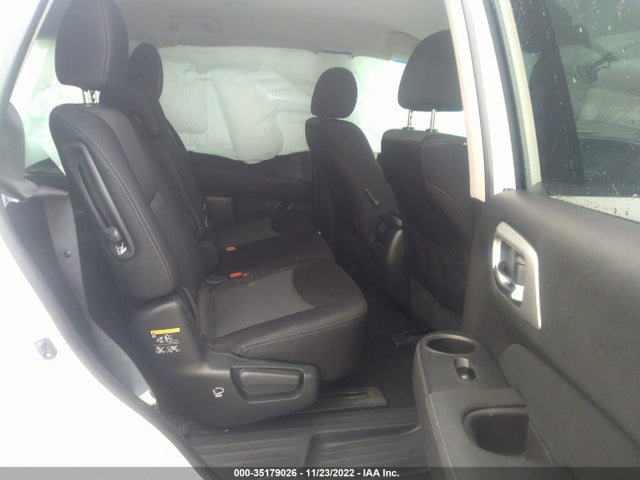 2017 Nissan Pathfinder, VIN: 5N1DR2MM4HC616452