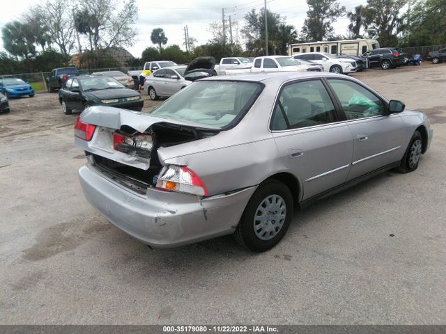 2001 HONDA ACCORD SDN VP VIN: 1HGCF86611A064065