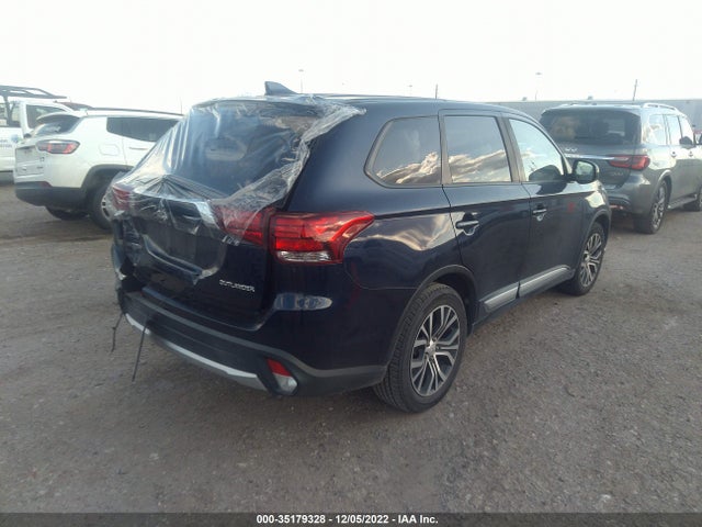 JA4AD2A36JZ054603 Mitsubishi Outlander Es