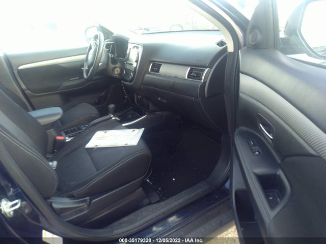 JA4AD2A36JZ054603 Mitsubishi Outlander Es