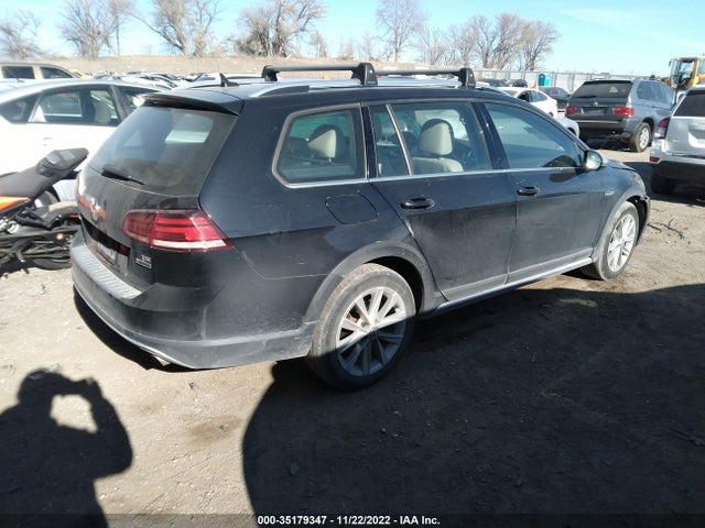 2018 Volkswagen Golf, VIN: 3VWH17AU7JM757161