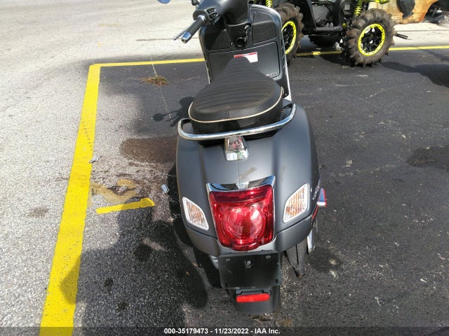 2022 VESPA GTS 300 SUPER VIN: ZAPMA39M8N5203376