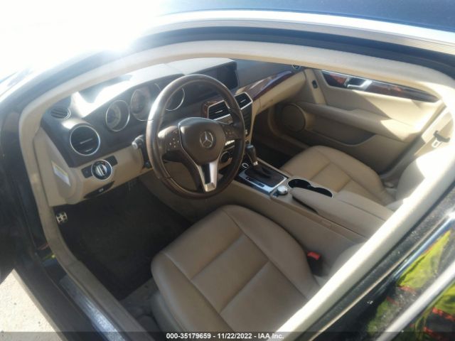 WDDGF8ABXEG250765 Mercedes-Benz C-class C 300