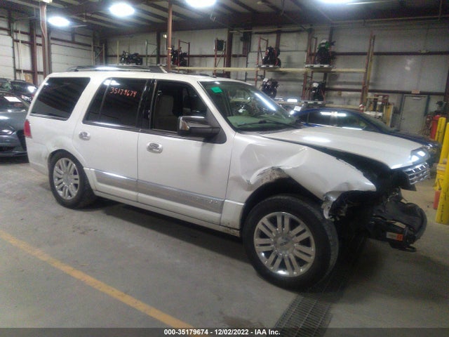 Lincoln Navigator 2011 5LMJJ2J59BEJ07215 головне зображення