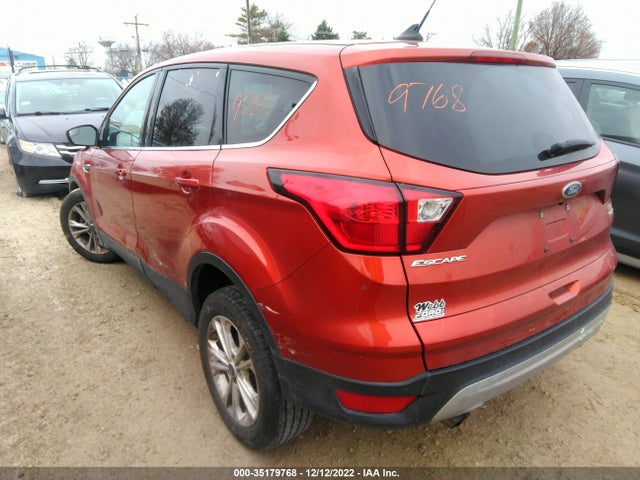 2019 Ford Escape, VIN: 1FMCU0GD8KUB07833
