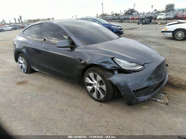 Tesla Model Y 2022 7SAYGAEE0NF468170 main image