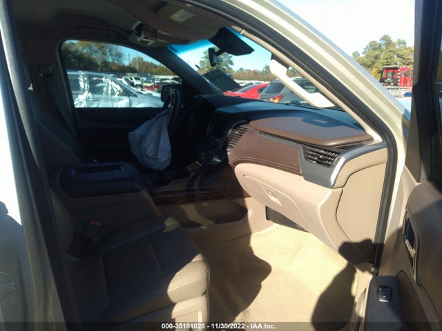 2015 Chevrolet Suburban, VIN: 1GNSCJKC1FR697381