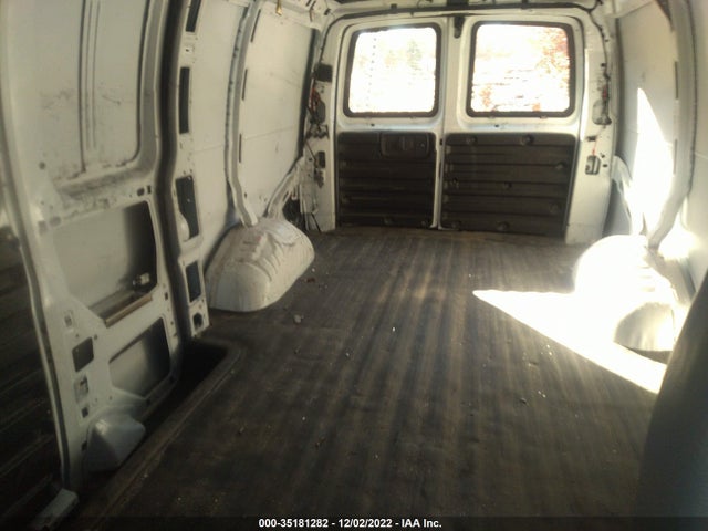 2015 Chevrolet Express, VIN: 1GCWGFCF6F1183853