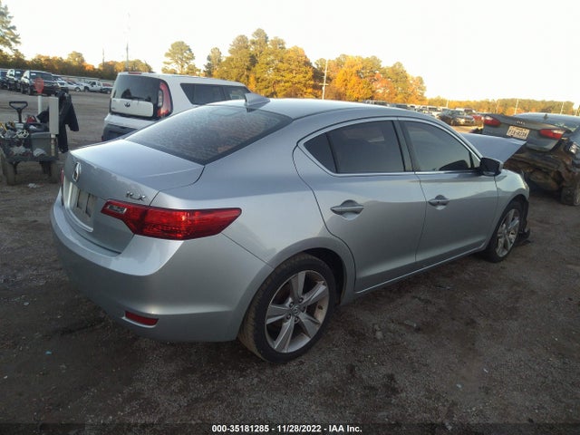 19VDE1F38FE002033 Acura ILX