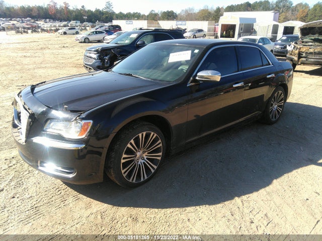 Chrysler 300 2013 2C3CCAAG3DH626945 Image 2