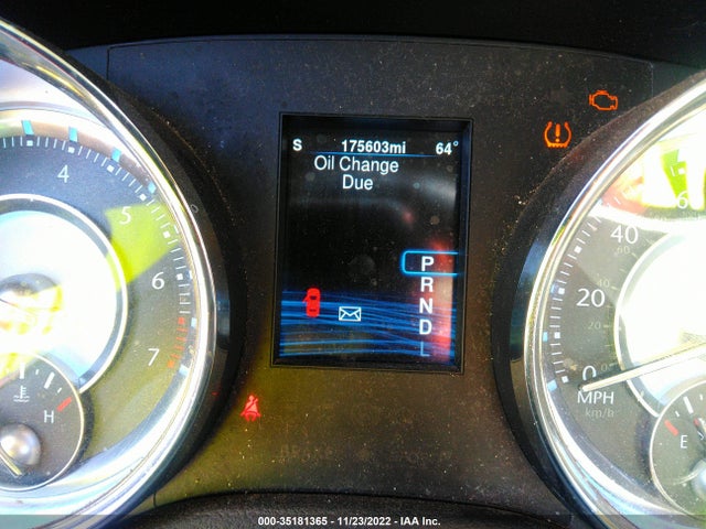 Chrysler 300 2013 2C3CCAAG3DH626945 Image 8