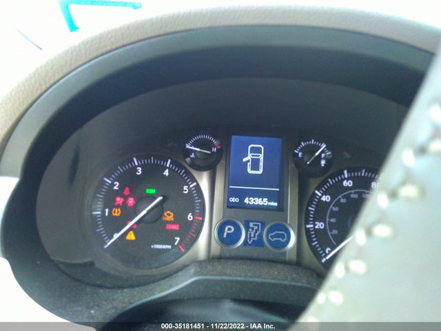 Lexus GX 460 2016 JTJBM7FX9G5145848 Image 8