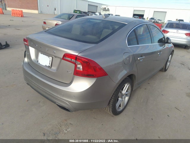 2015 Volvo S60, VIN: YV140MFC1F1317986