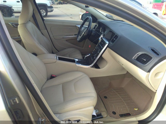 2015 Volvo S60, VIN: YV140MFC1F1317986