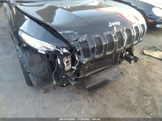 1C4PJLJB8GW315679 Jeep Cherokee Overland