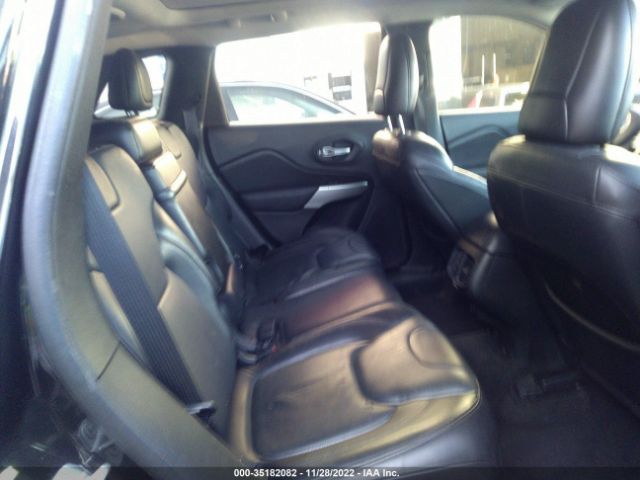 1C4PJLJB8GW315679 Jeep Cherokee Overland
