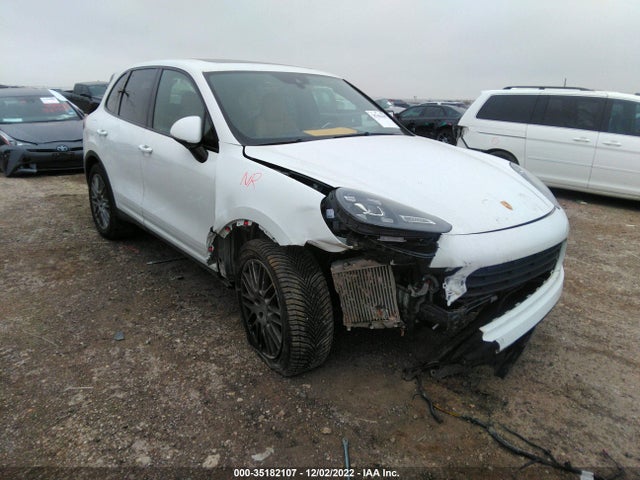 2017 Porsche Cayenne, VIN: WP1AB2A27HLA52891