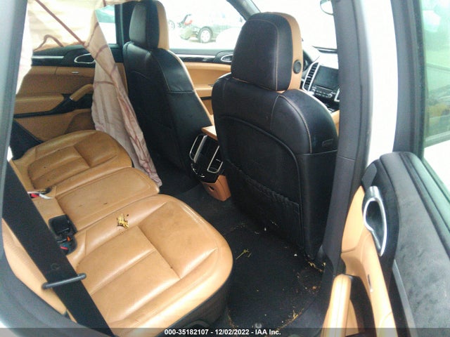 2017 Porsche Cayenne, VIN: WP1AB2A27HLA52891