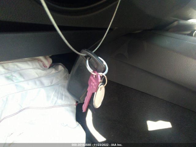 WBA3B1G55FNT05131 BMW 3 Series 320i