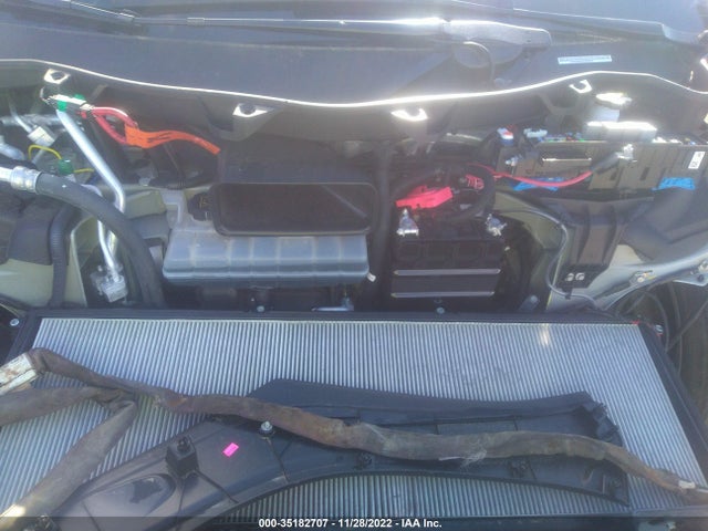 2020 Tesla Model X, VIN: 5YJXCBE24LF231453