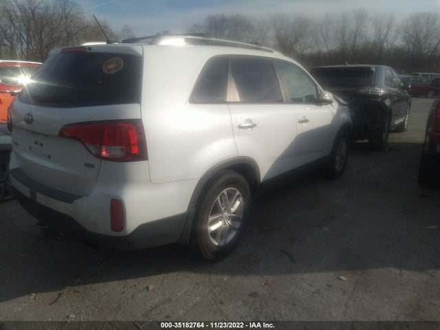2014 KIA SORENTO LX VIN: 5XYKT3A67EG531055