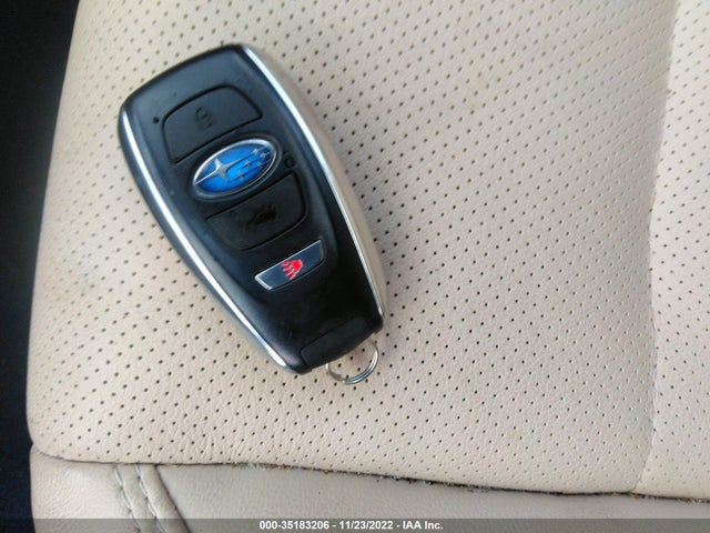 2018 Subaru Outback, VIN: 4S4BSANC2J3301716