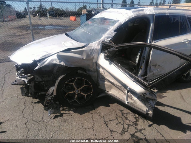 2016 BMW X1, VIN: WBXHT3C37GP884945