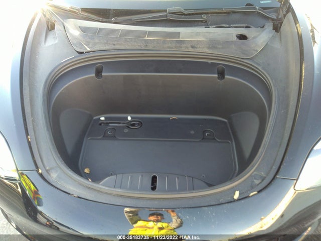 Tesla Model 3 Long Range 2020 5YJ3E1EB3LF746589 Image 10