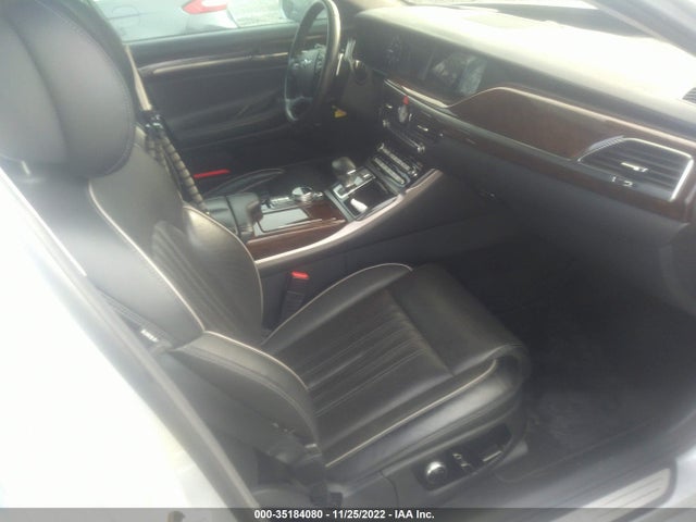 2018 Genesis G90, VIN: KMHG54JH5JU049406