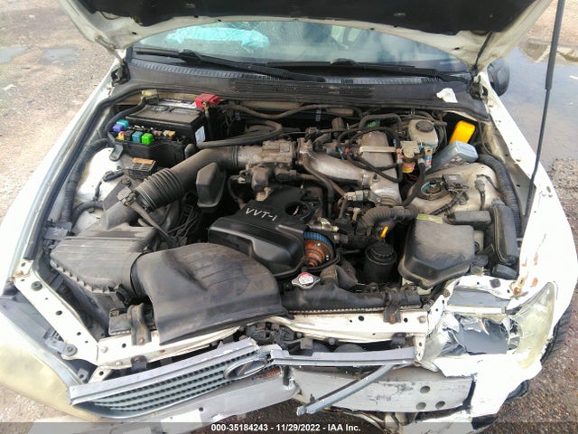 Lexus IS 300 2001 JTHBD182610012145 Image 10