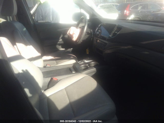 2019 Honda Passport, VIN: 5FNYF8H56KB010746