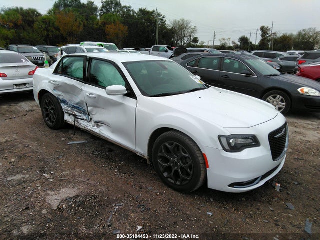 2018 Chrysler 300, VIN: 2C3CCAGG5JH267469