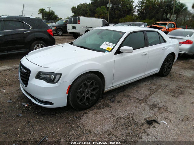 2018 Chrysler 300, VIN: 2C3CCAGG5JH267469