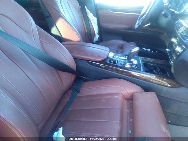 2018 BMW X5, VIN: 5UXKR0C5XJ0Y02819