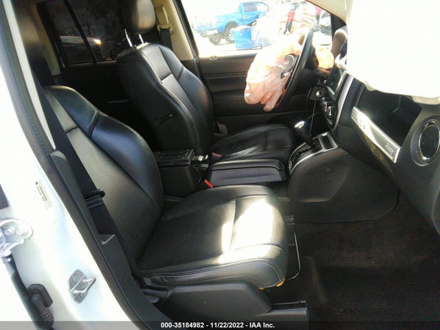 Jeep Compass Latitude 2015 1C4NJDEBXFD370653 Image 5