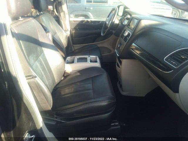 Chrysler Town & Country 2016 2C4RC1BG5GR187640 Image 5