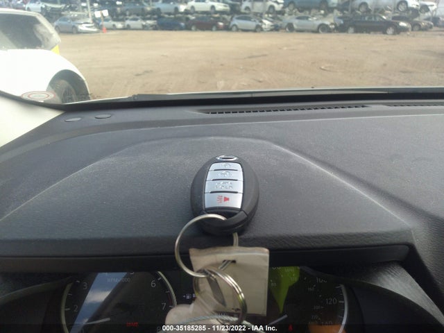 2020 Nissan Versa, VIN: 3N1CN8DV1LL901357