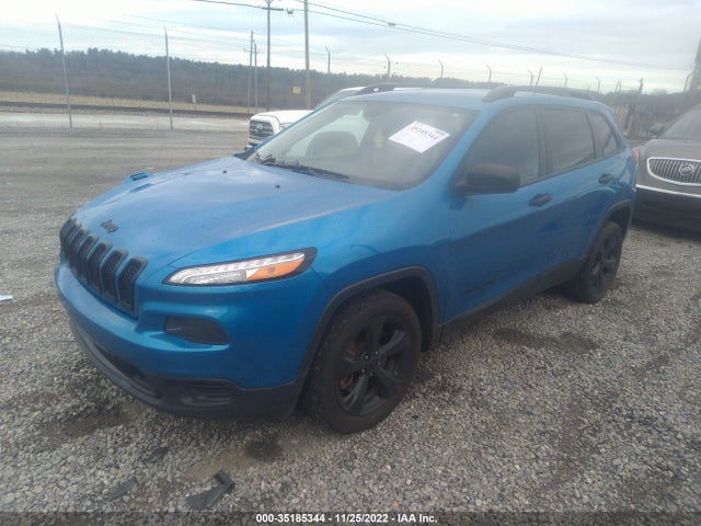 2017 Jeep Cherokee, VIN: 1C4PJLAB3HW596422
