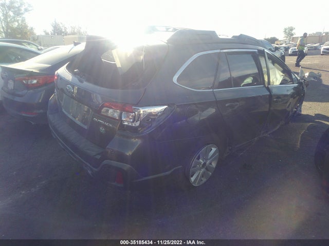 2018 SUBARU OUTBACK PREMIUM VIN: 4S4BSAFC1J3275057