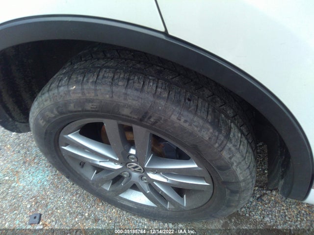 2015 Volkswagen Touareg, VIN: WVGEP9BPXFD002979