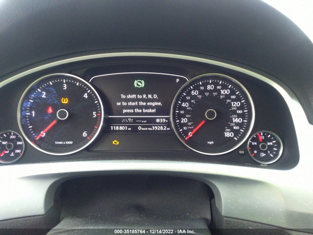 2015 Volkswagen Touareg, VIN: WVGEP9BPXFD002979